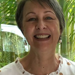 Meet your Posher, Lee